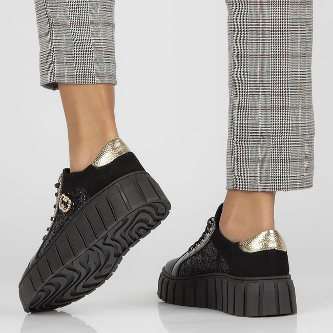 Skórzane półbuty na platformie Filippo 168 czarne