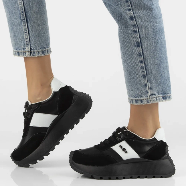 Skórzane sneakersy Filippo DP6785/25 BK BK czarne