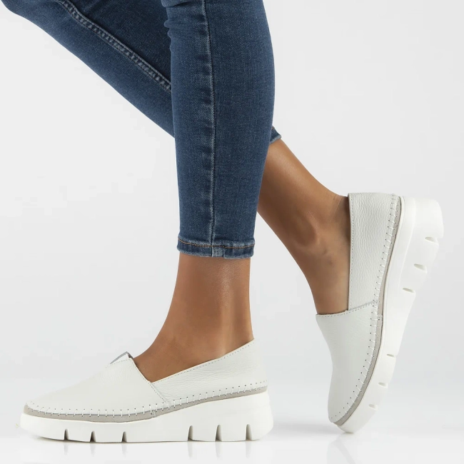 Leather shoes Filippo DP6161/25 WH white