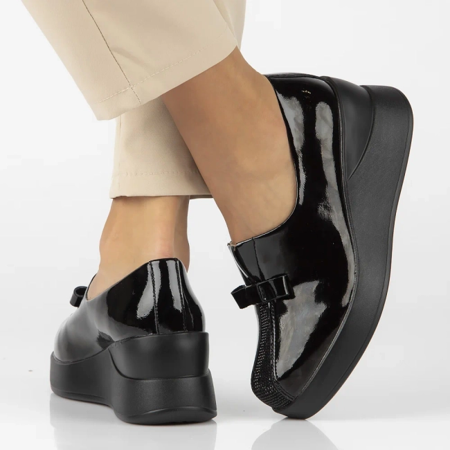 Leather shoes Filippo DP6441/24 BK L black