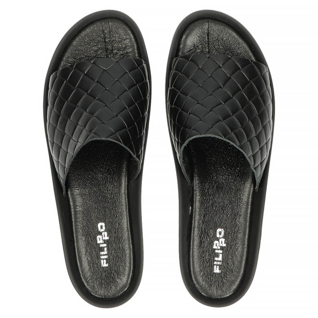 Leather flip-flops Filippo 40245 black