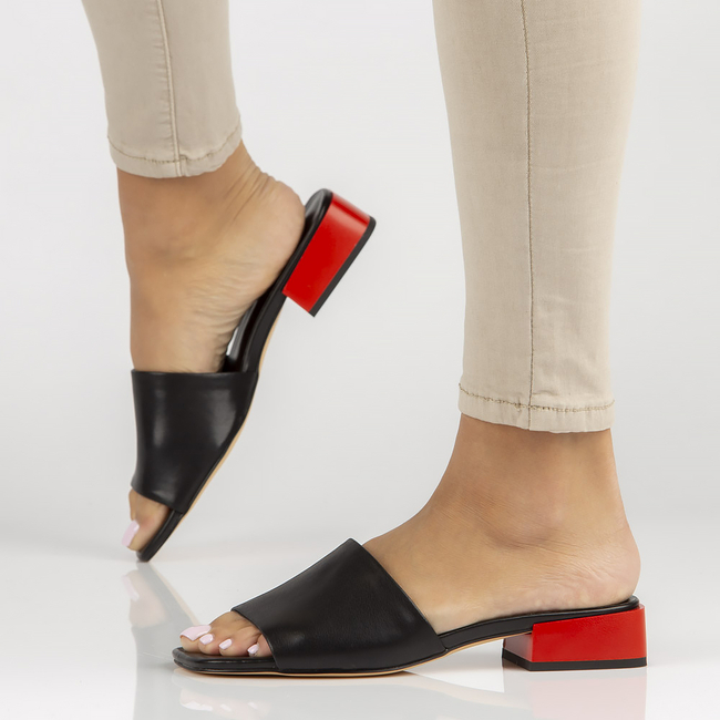 Leather slippers Filippo DK3721/22 BK black