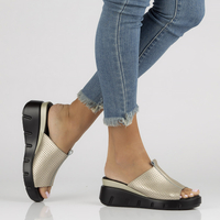 Leather flip-flops Filippo DK3594/22 GO gold