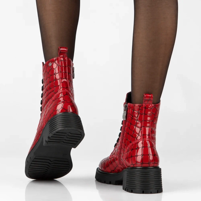 Leather heeled ankle boots Filippo DBT7971/26 RD red