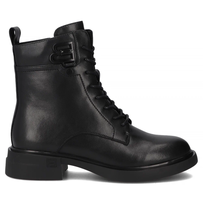 Leather ankle boots Filippo DBT7361/25 BK black