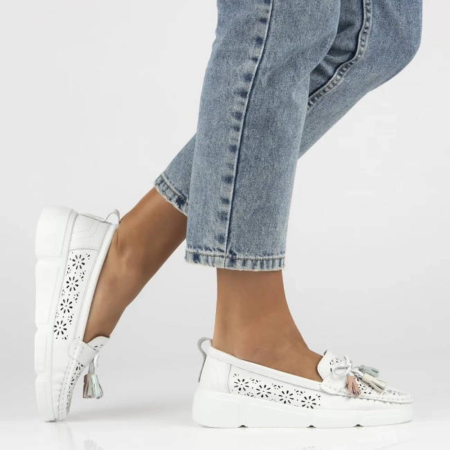 Leather loafers Filippo DP6705/25 WH white