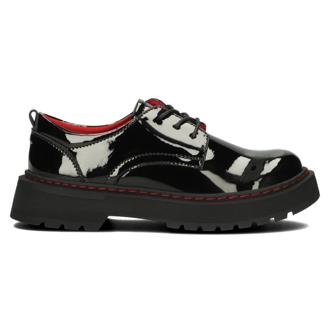 Skórzane półbuty na platformie Filippo DP4736/24 BK czarne