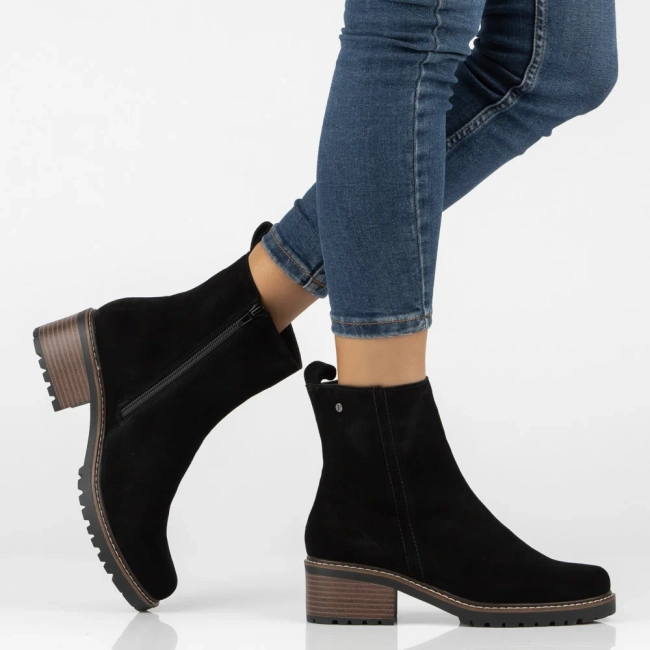Leather heeled ankle boots Filippo DBT7930/26 BK black