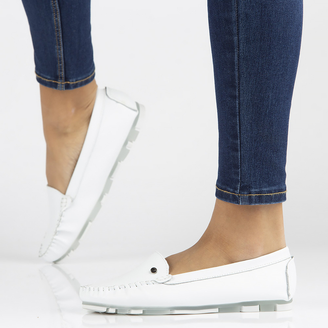 Skórzane mokasyny Filippo DP2037/22 WH białe