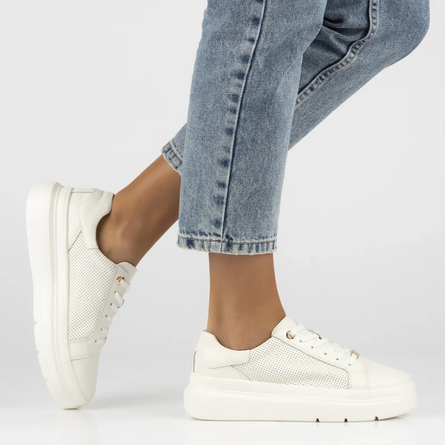 Skórzane sneakersy Filippo DP6731/25 WH białe