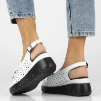 Leather sandals Filippo DS6062/24 WH white