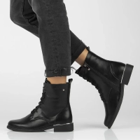 Leather ankle boots Filippo DBT4747/24 BK D black