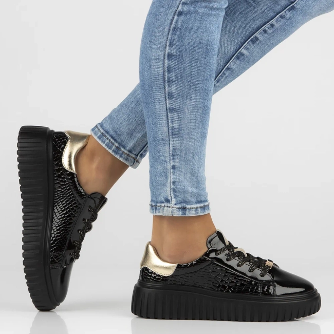 Leather sneakers Filippo DP7001/25 BK L black