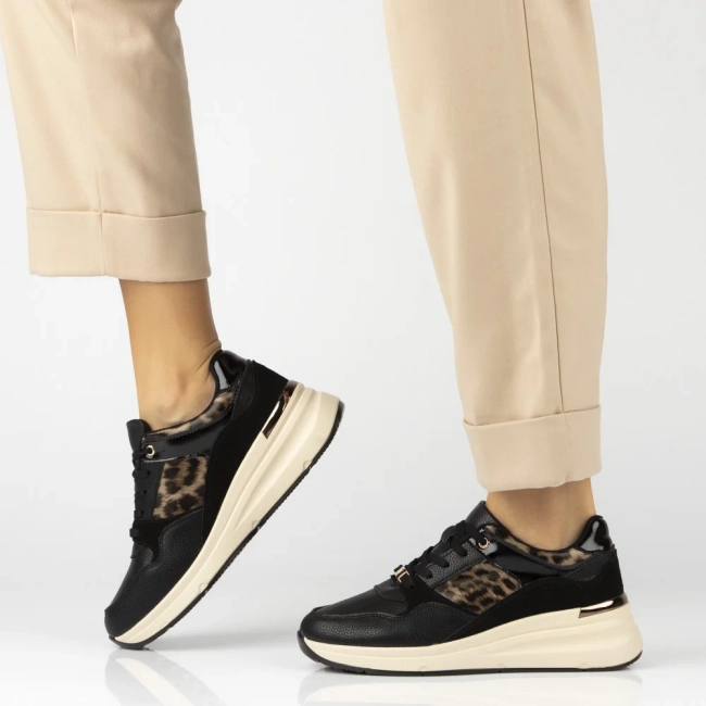 Leather sneakers Filippo DP7104/25 BK black