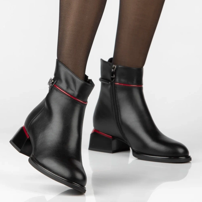 Leather ankle boots Filippo DBT8124/26 BK RD black
