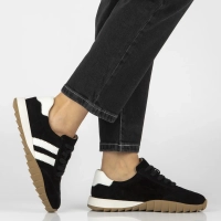 Skórzane sneakersy Filippo DP7534/26 BK czarne