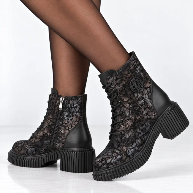 Leather heeled ankle boots Filippo DBT8072/26 BK MLT black