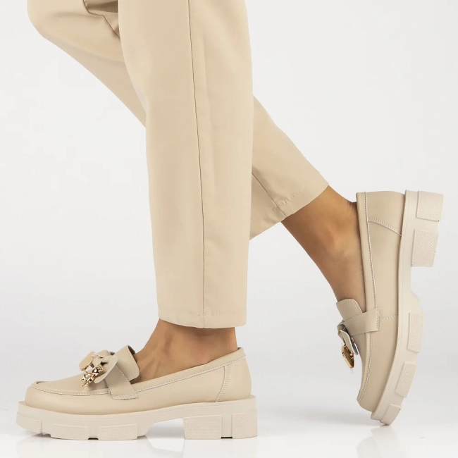 Skórzane półbuty na platformie Filippo DP6101/25 BE beżowe