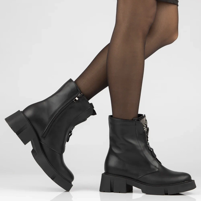Leather ankle boots Filippo 2600 black