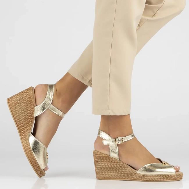 Leather sandals Filippo DS6026/24 GO gold