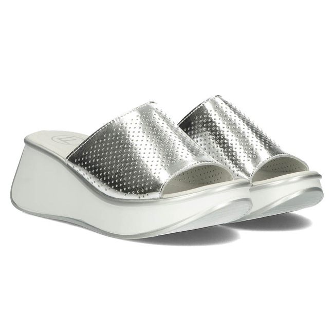 Leather slippers Filippo DK3614/22 SI silver