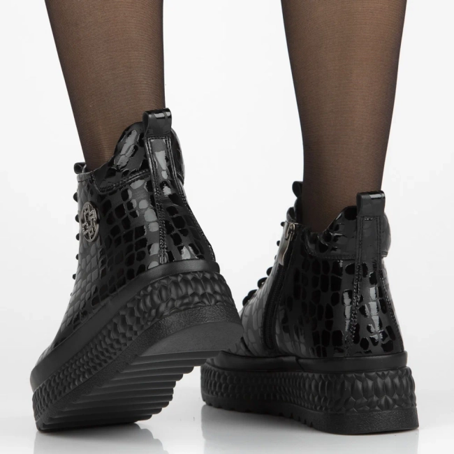 Leather ankle boots Filippo DBT7278/25 BK black