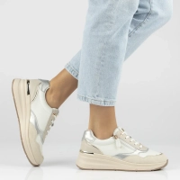 Skórzane sneakersy Filippo DP7767/26 WH biało-beżowe