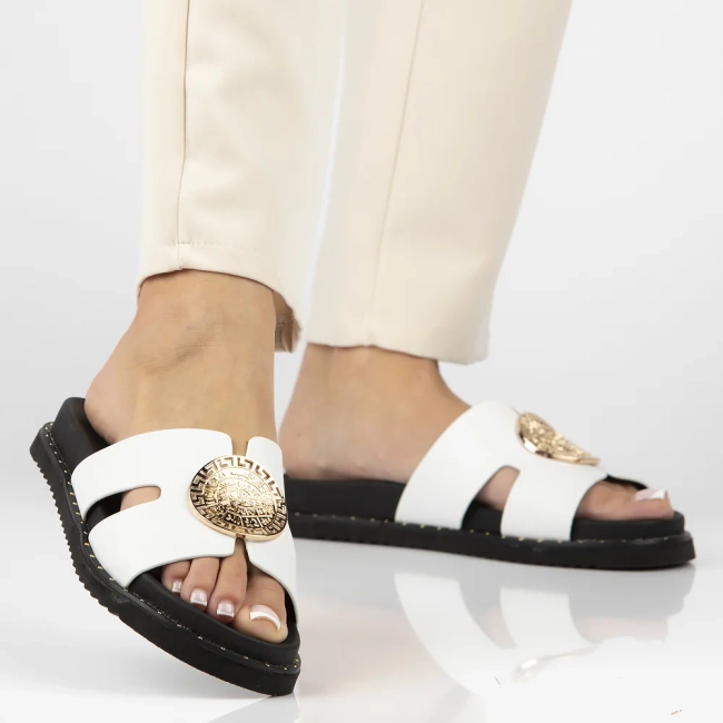 Leather flip-flops Filippo DK7050/25 WH white