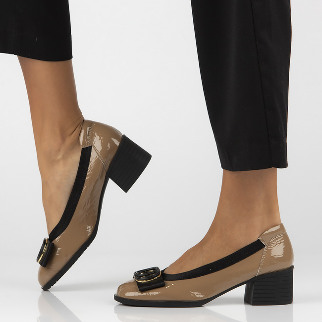 Skórzane czółenka Filippo DP6960/25 CA brązowe