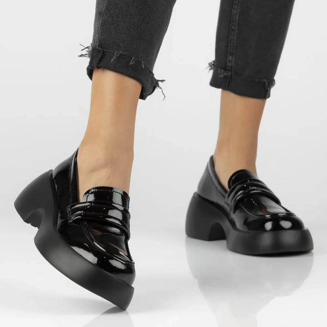 Leather shoes Filippo DP6474/24 BK L black