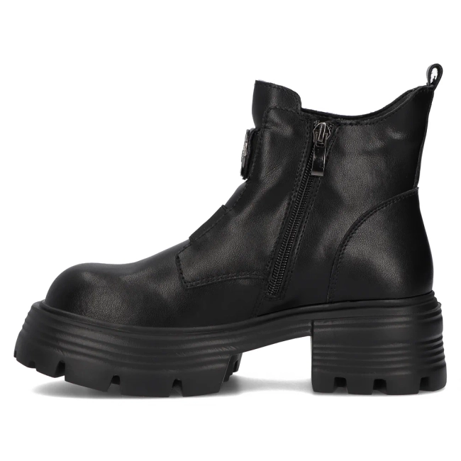 Leather ankle boots Filippo DBT6432/24 BK black