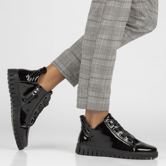 Leather ankle boots Filippo DBT3197/22 BK black