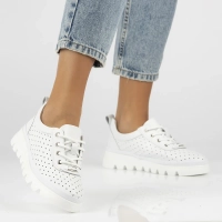 Leather shoes Filippo DP6995/25 WH white