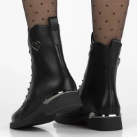 Leather ankle boots Filippo DBT7199/25 BK black