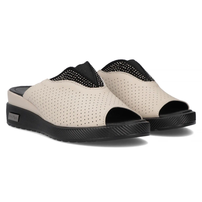 Leather flip-flops Filippo DK6146/24 BE beige