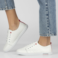 Leather shoes Filippo DP3508/23 WH white