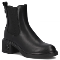 Leather ankle boots Filippo DBT7198/25 BK black