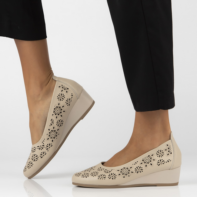 Leather shoes Filippo DP6864/25 BE beige