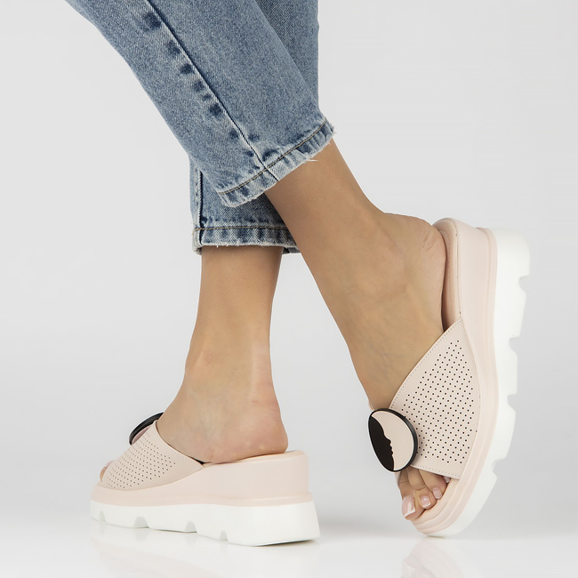 Skórzane klapki Filippo DK4608/23 PI różowe