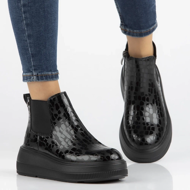 Leather ankle boots Filippo DBT6376/24 BK black