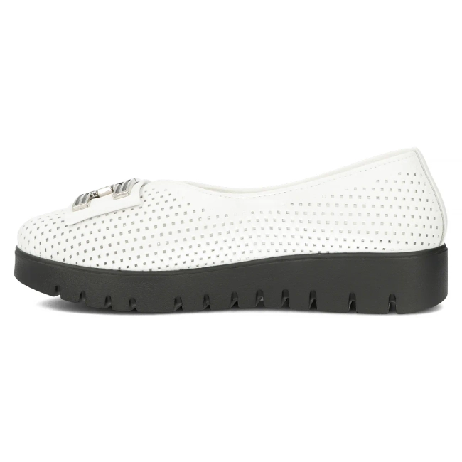 Skórzane półbuty na platformie Filippo DP6043/24 WH białe