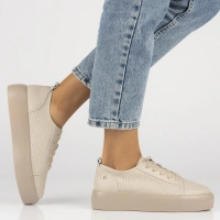 Skórzane półbuty na platformie Filippo DP6116/24 BE beżowe