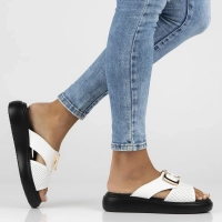 Leather flip-flops Filippo DK7025/25 WH white