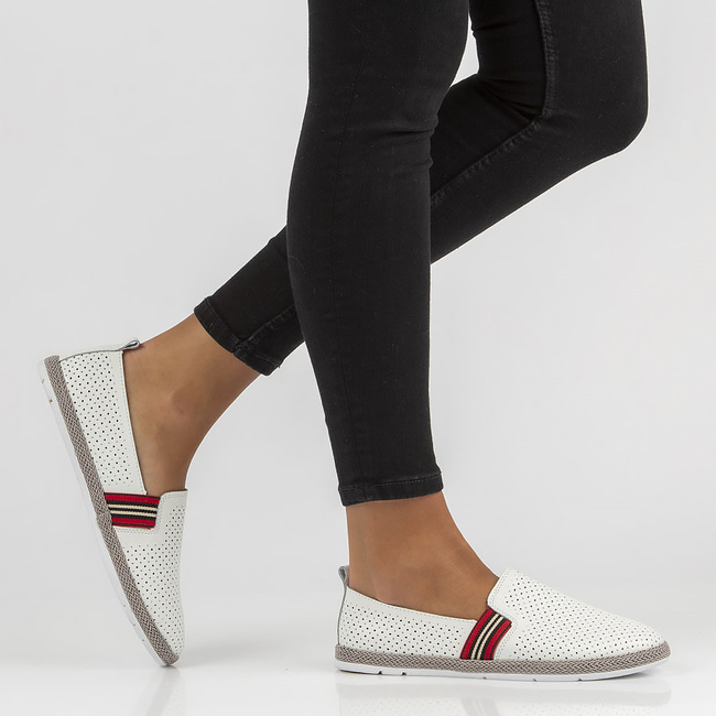 Leather shoes Filippo DP2309/21 WH white