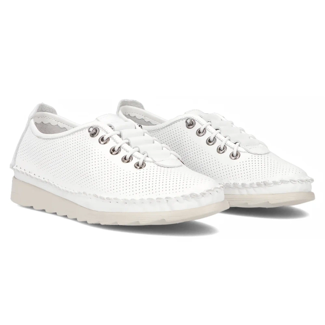 Leather shoes Artiker 54C0750 white