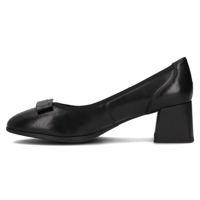 Leather pumps Filippo DP6178/24 BK black