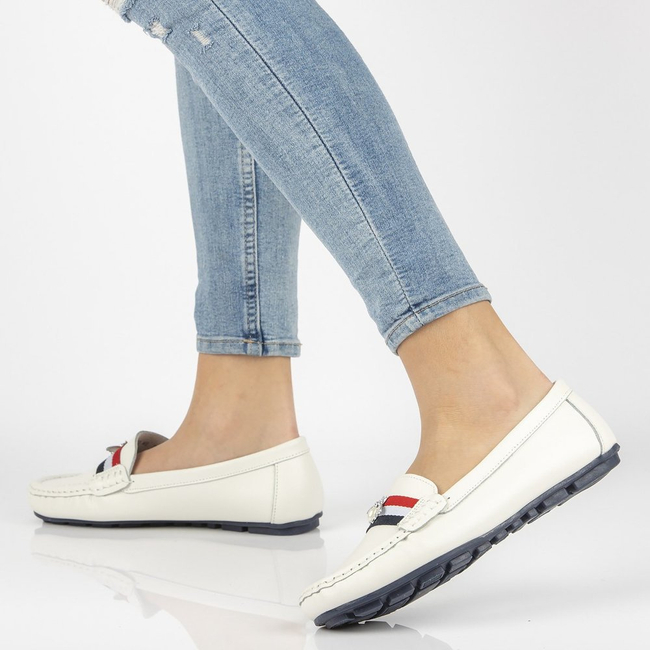 Leather loafers Filippo DP1406/21 WH white