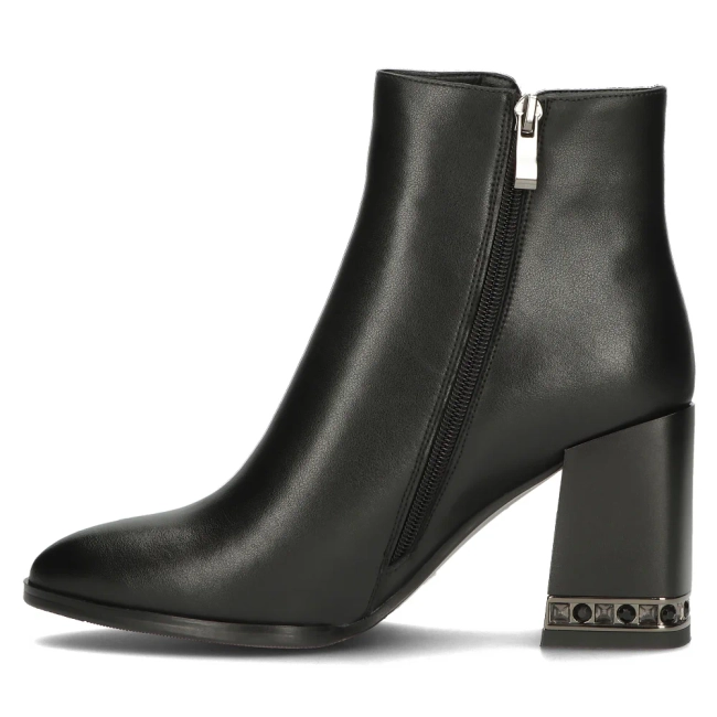 Leather ankle boots Filippo DBT6001/23 BK black