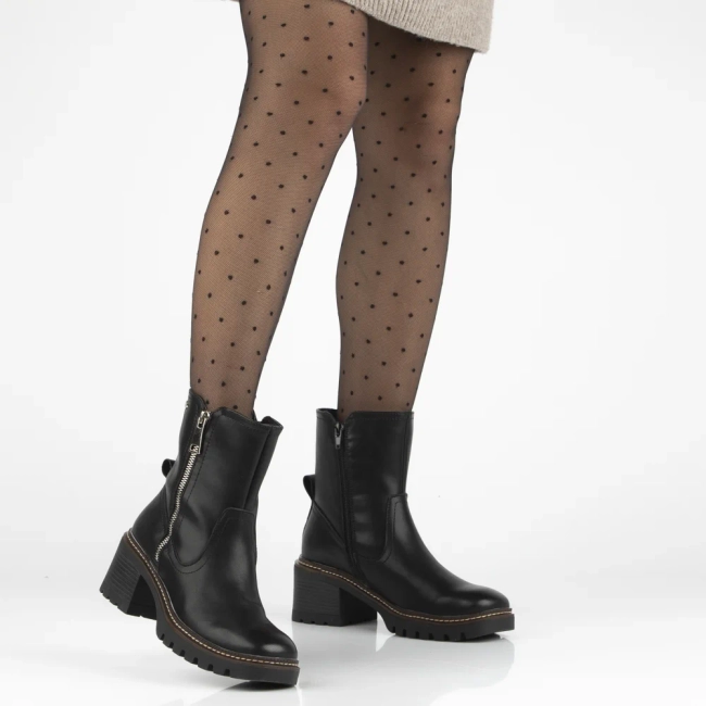 Leather ankle boots Filippo DBT7259/25 BK black