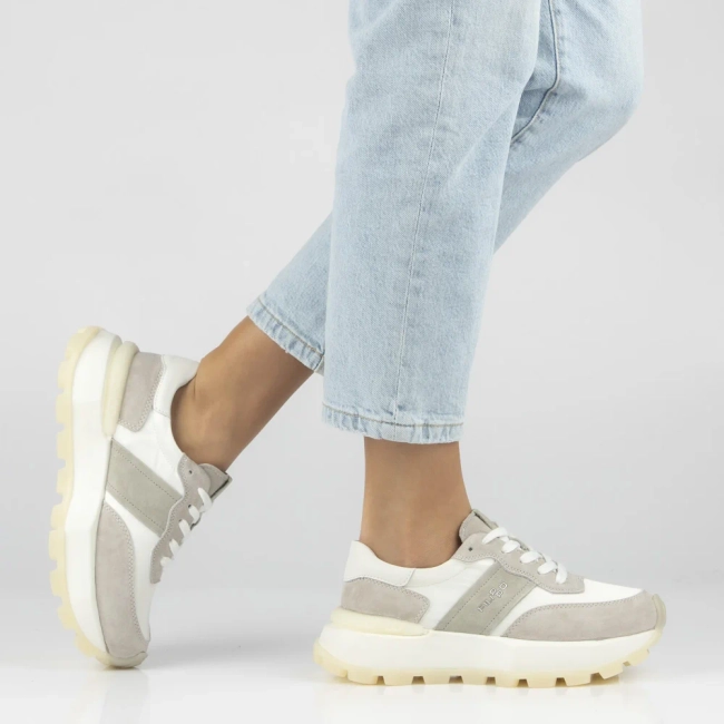 Leather sneakers Filippo DP7545/26 WH white